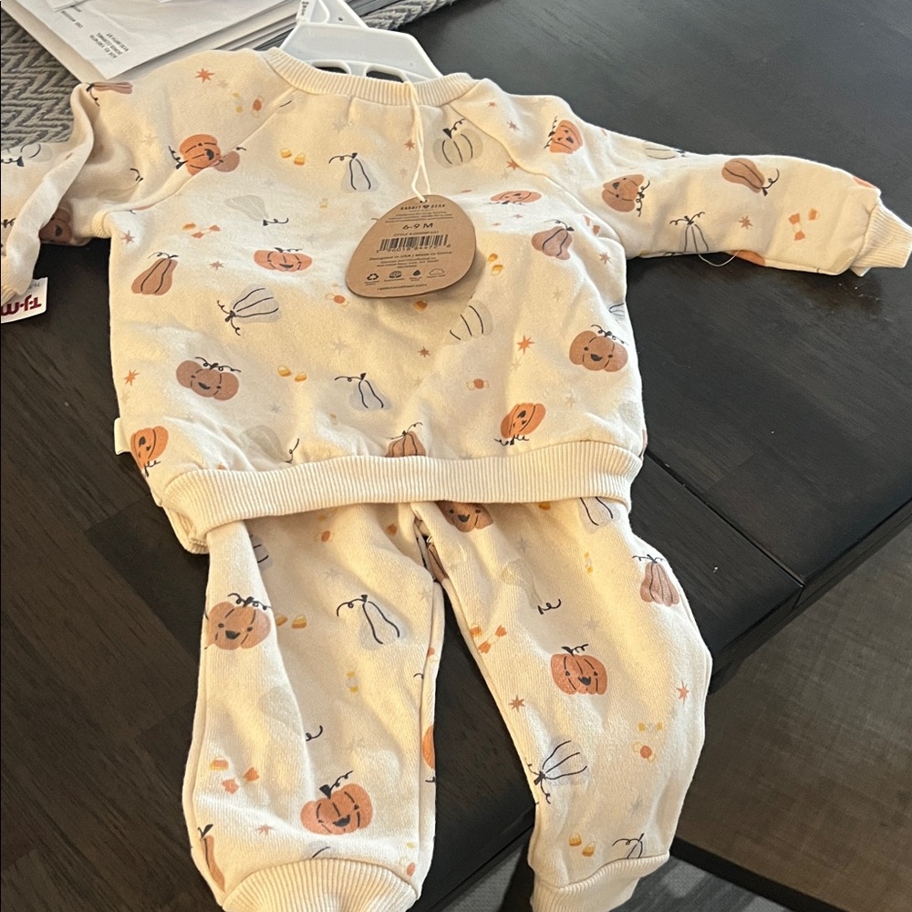 Rabbit + Bear Cream Pumpkin Print Kids Set